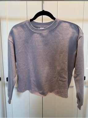 Women's Lavender Cropped Crewneck Sweatshirt